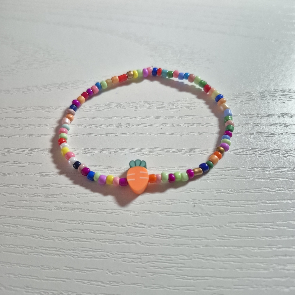 Kids Beaded Elastic Necklace with Orange Carrot Charm